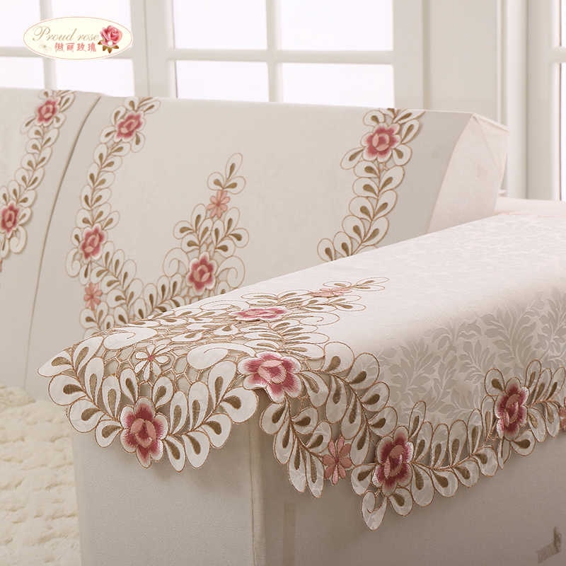 Накидка на диван, преимущества, формы, размеры накидок на диван, ткани, цвета, дизайн, стили