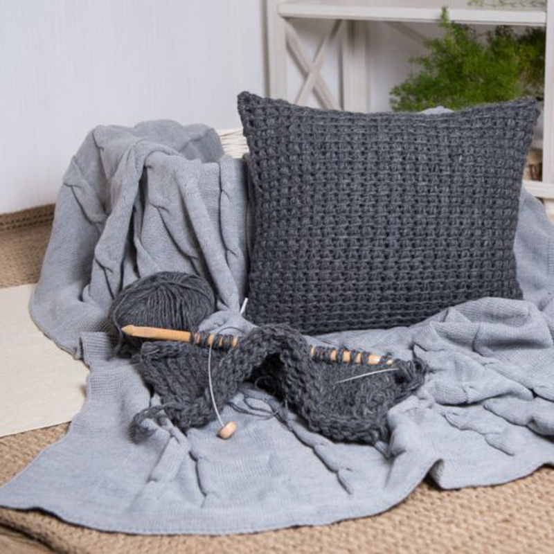 Подушки для дивана своими руками (100 фото)