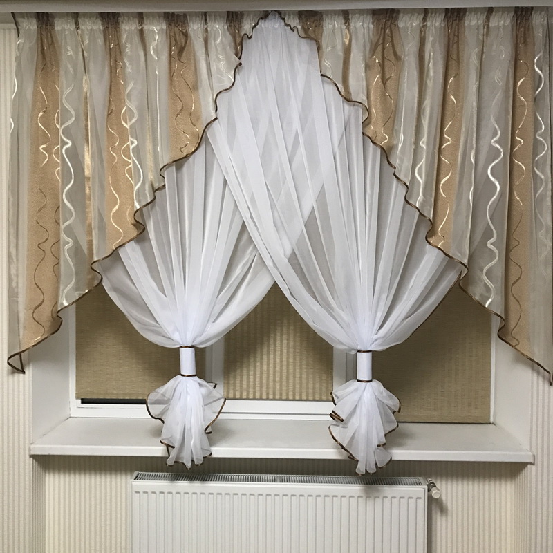 Тюль без штор в интерьере зала — новинки 2022 года и советы по выбору