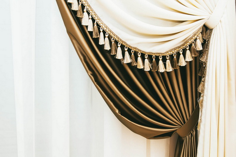 Ламбрекены в дизайне интерьера: виды и варианты драпировки (90 фото)