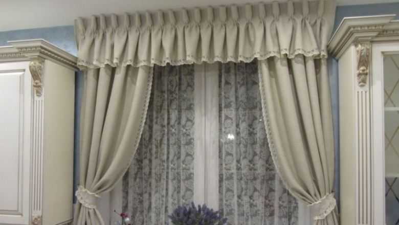 Шторы на кухню: фото идей, новинки, советы по оформлению