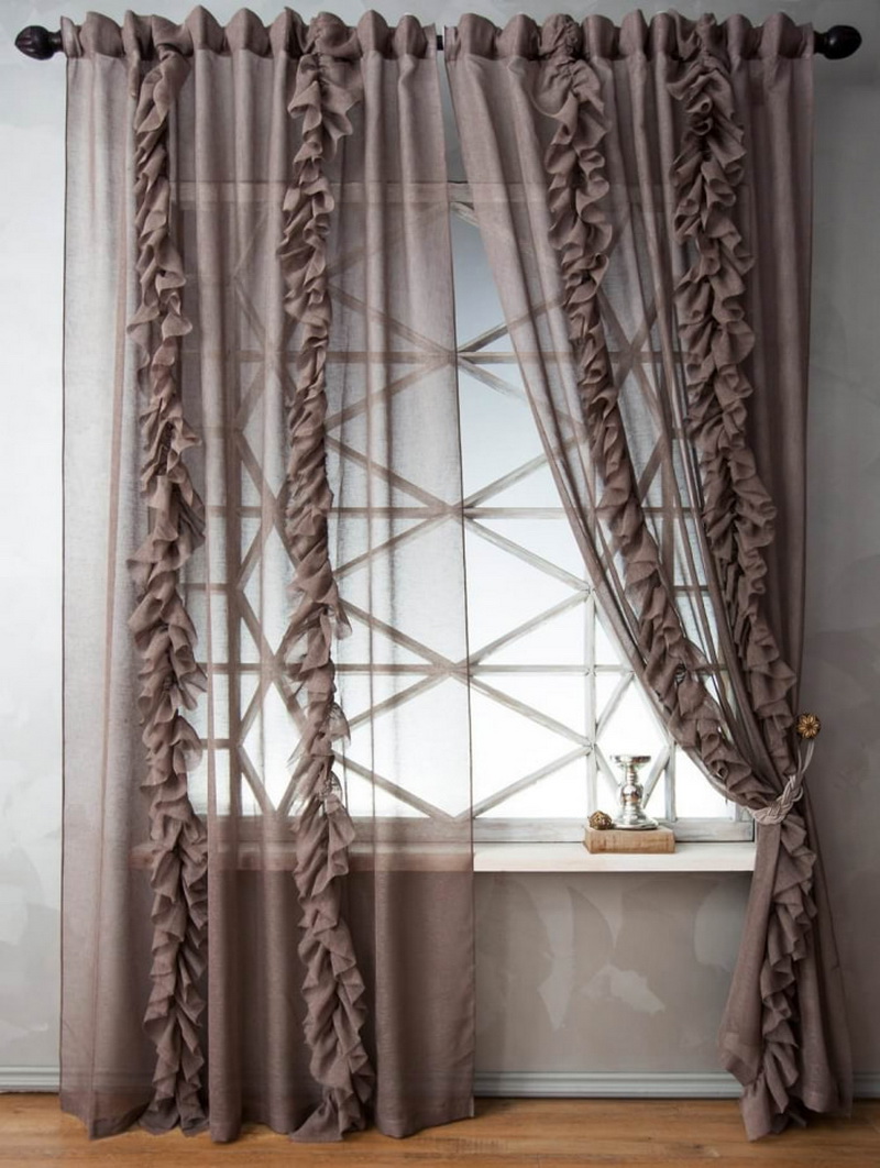 Тюль без штор в интерьере зала — новинки 2022 года и советы по выбору