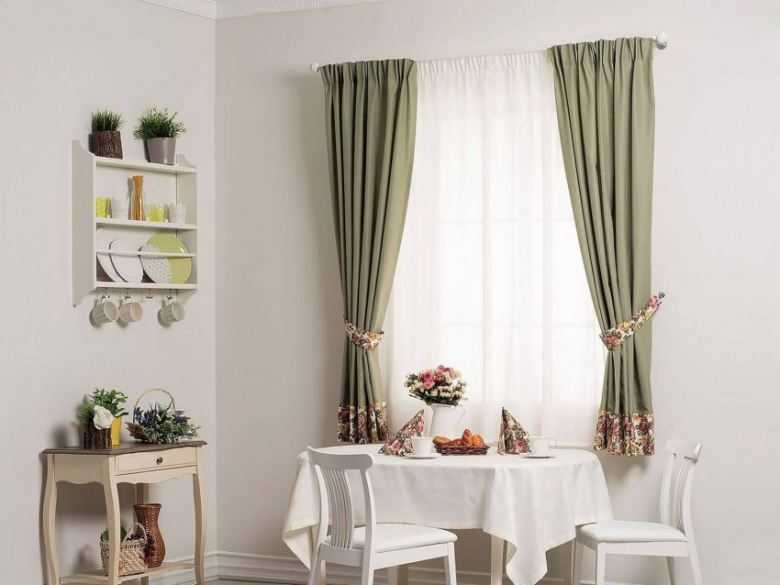 Шторы для маленькой кухни