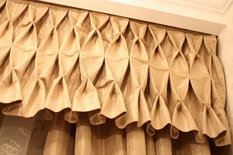 Ламбрекены в дизайне интерьера: виды и варианты драпировки (90 фото)