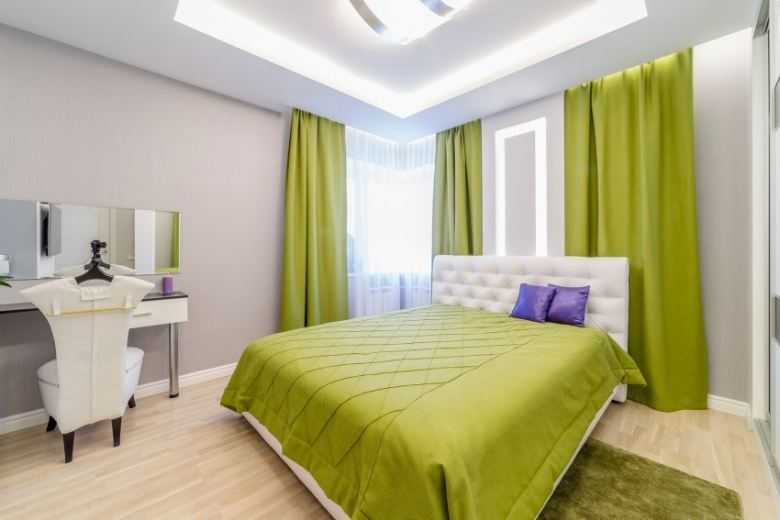 Зеленые шторы в интерьере: фото дизайнов гостиных, спален и кухонь