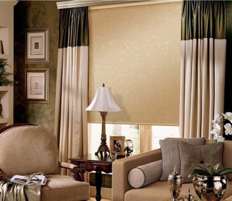 Как выбрать рулонные шторы на пластиковые окна