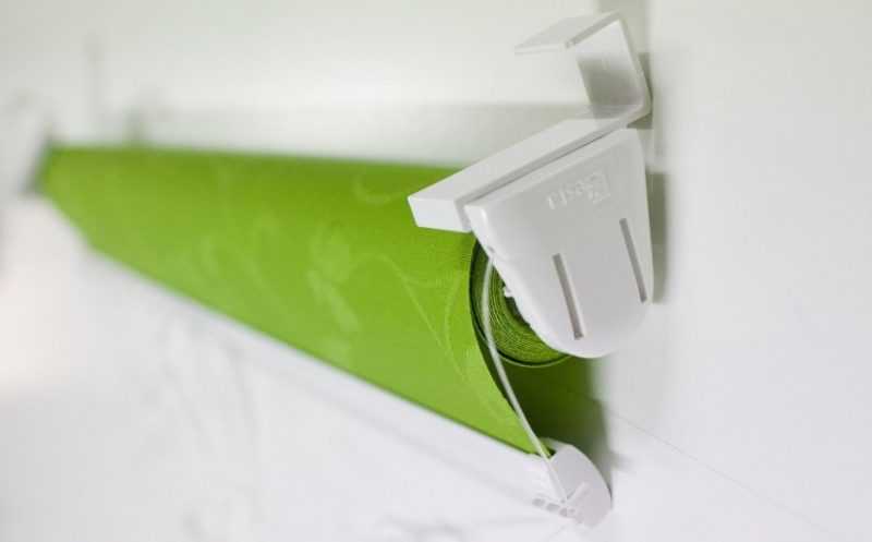 Как выбрать рулонные шторы на пластиковые окна