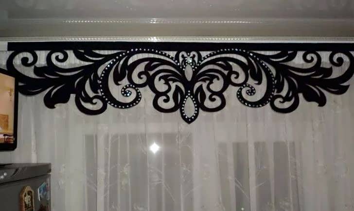 открытый ламбрекен