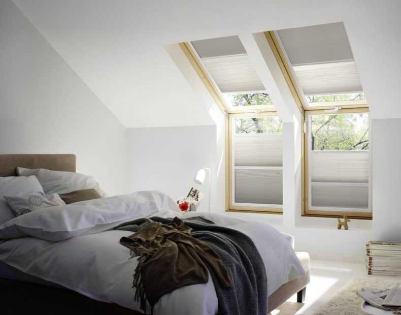 Шторы на мансардные окна — лучшие варианты на скошенные, треугольные окна