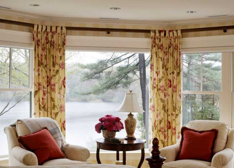 Шторы на дачу в деревянный дом на маленькие окна: оформление занавесками