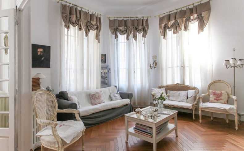 Тюль в гостиную: новинки красивого дизайна для зала