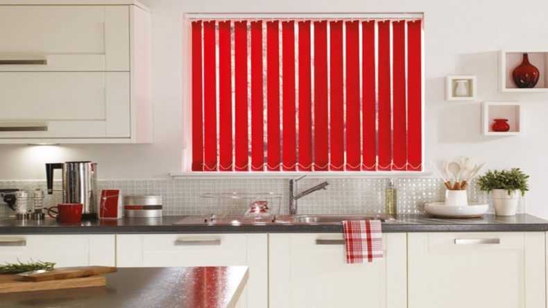 новинки-штор-для-кухни-2021-goda-103.jpg
