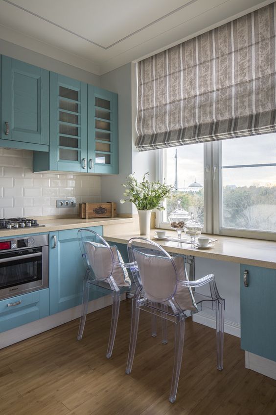 Шторы на кухню: фото самых стильных фасонов, модные цвета и узоры, советы по выбору