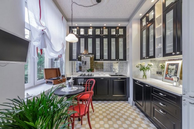 Шторы на кухню: фото самых стильных фасонов, модные цвета и узоры, советы по выбору