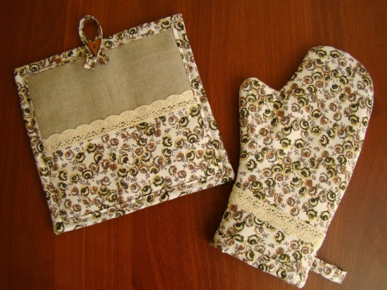 Прихватки своими руками: пошаговый мастер-класс по выкройке прихваток для кухни из ткани