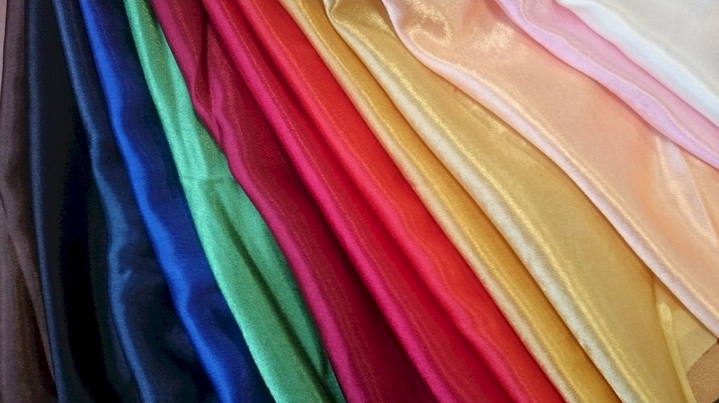 Шьем двухцветные шторы: интересные идеи, расчет материалов, пошаговая инструкция