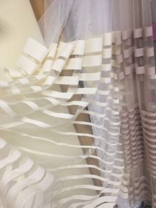 тюль-для-зала-в-современном-стиле-72-225x300.jpg