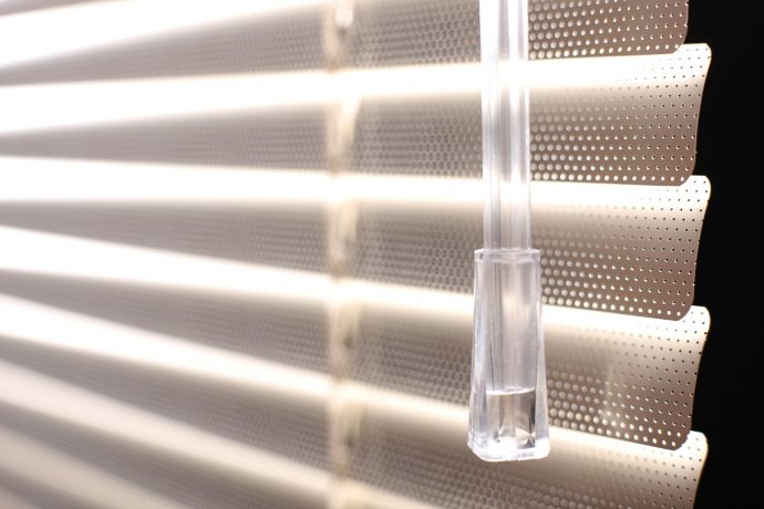 Какие бывают жалюзи на окна и что лучше выбрать