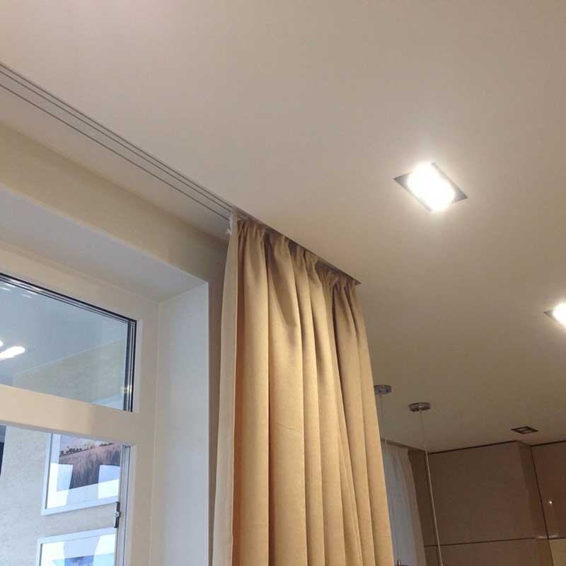 Крепление карниза к крыше