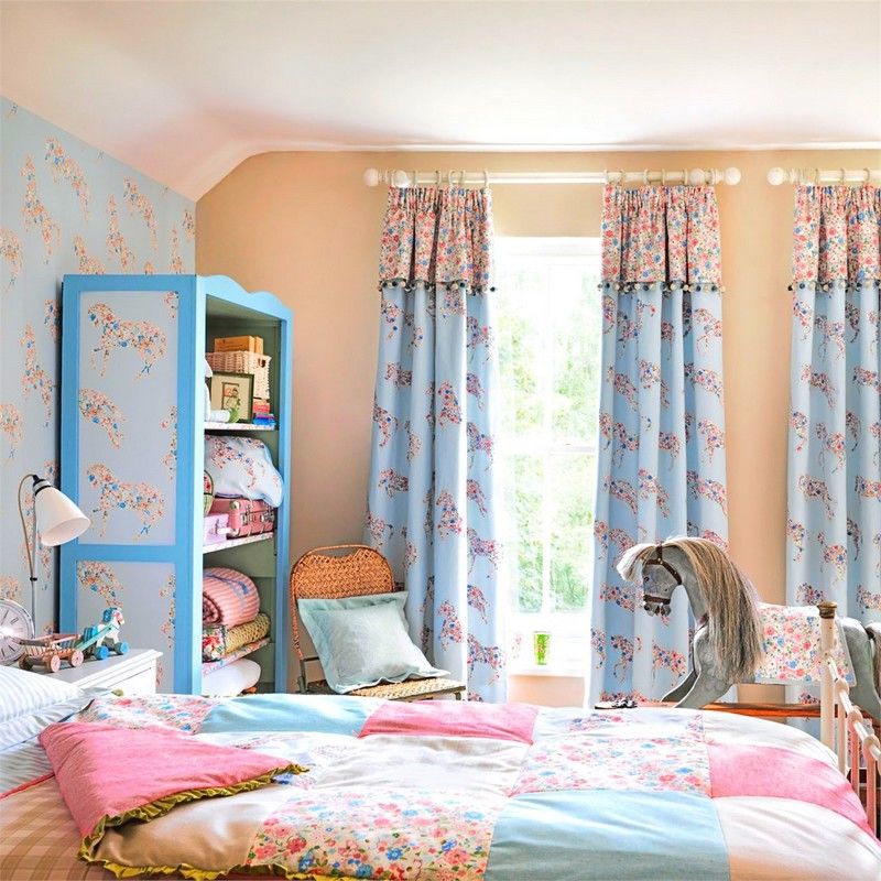 Коричневая спальня