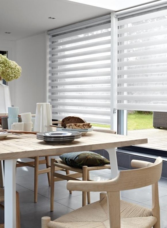 Жалюзи на кухню в современном стиле