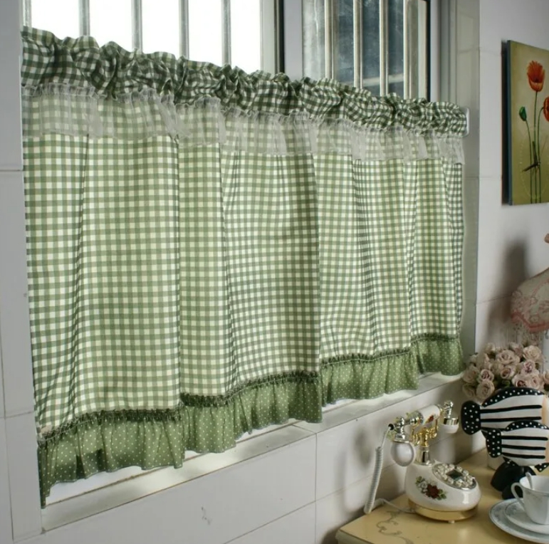 Короткие шторы на кухню: примеры самых эксклюзивных вариантов и новинки коротких штор на подоконник