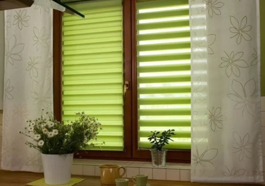 Короткие шторы на кухню: примеры самых эксклюзивных вариантов и новинки коротких штор на подоконник