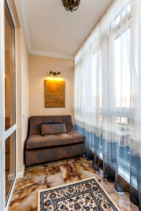 Выбираем шторы на лоджию