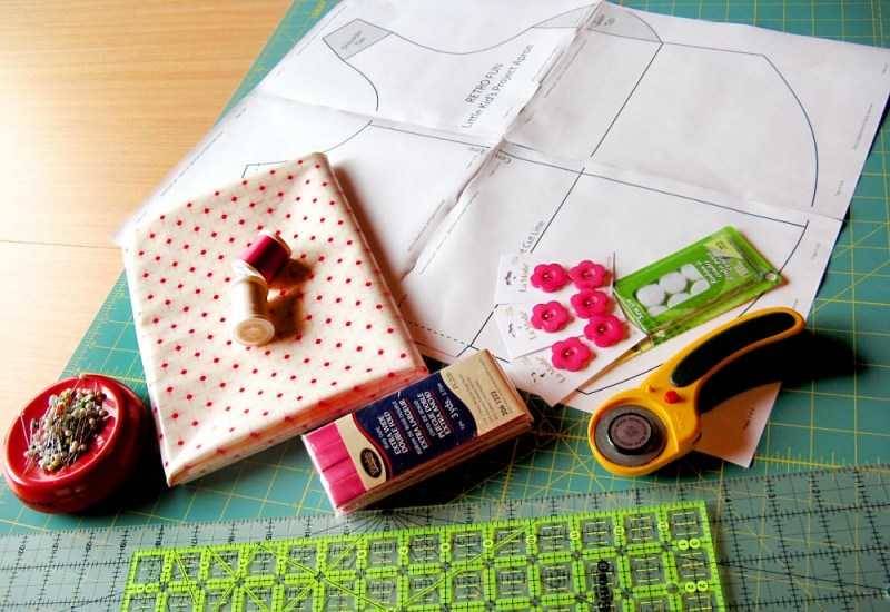 Выкройка красивого фартука для кухни для кухни своими руками