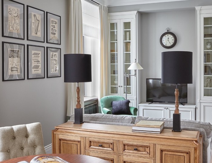 какие шторы подходят к серым стенам