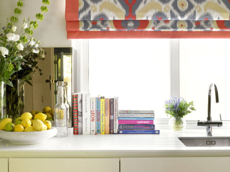 Шторы на кухню — лучшие идеи и новинки