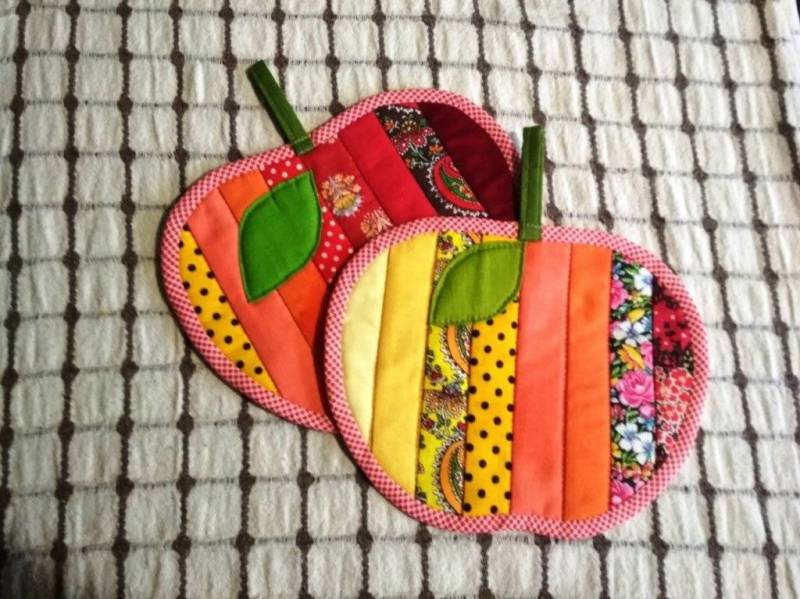 Прихватки своими руками: пошаговый мастер-класс по выкройке прихваток для кухни из ткани