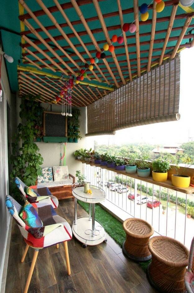 Шторы на балкон - современные варианты на раздвижные окна, выбор тюля, гардин, жалюзи, римских и рулонных штор