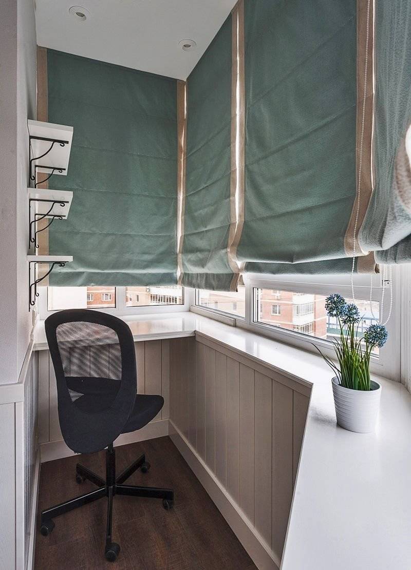 Шторы на балкон - современные варианты на раздвижные окна, выбор тюля, гардин, жалюзи, римских и рулонных штор