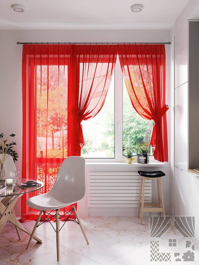 Шторы на кухню с балконной дверью