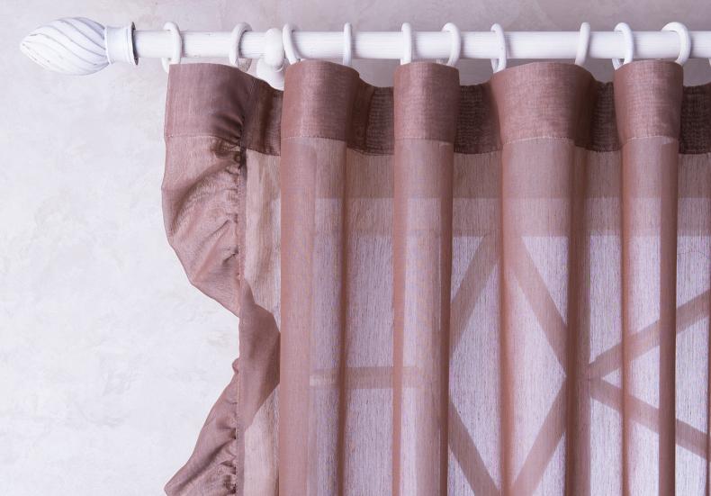 Как повесить шторы красиво и правильно: в гостиной, спальне и зале