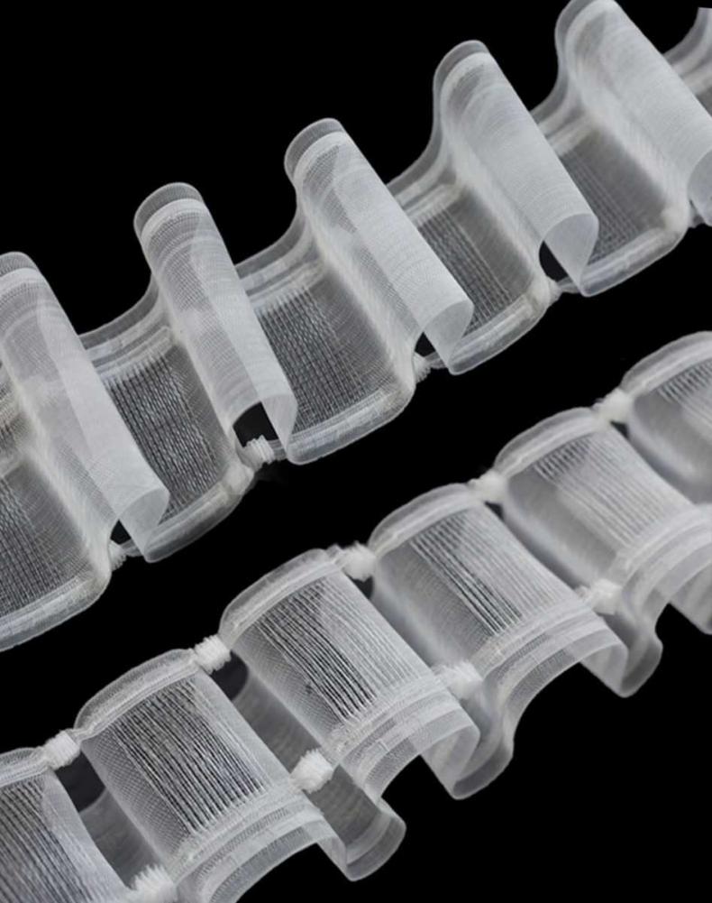 Как повесить шторы красиво и правильно: в гостиной, спальне и зале