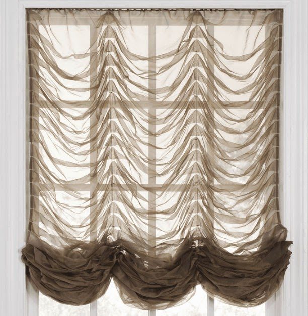 Шторы на кухню: фото самых стильных фасонов, модные цвета и узоры, советы по выбору