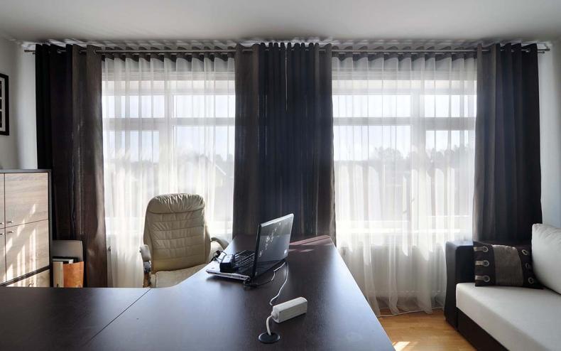 Шторы на люверсах в современном интерьере