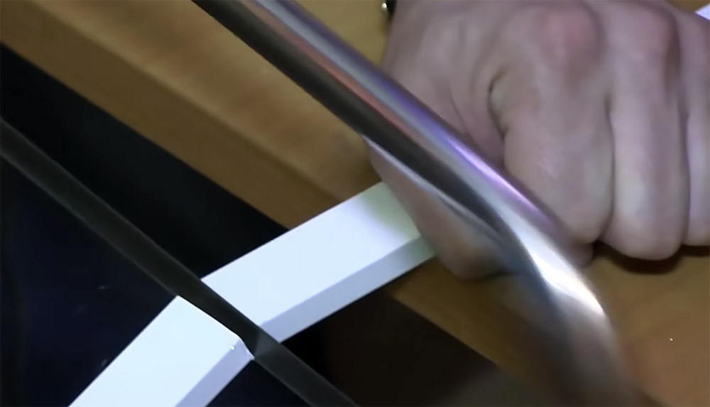 Профиль и ножовка