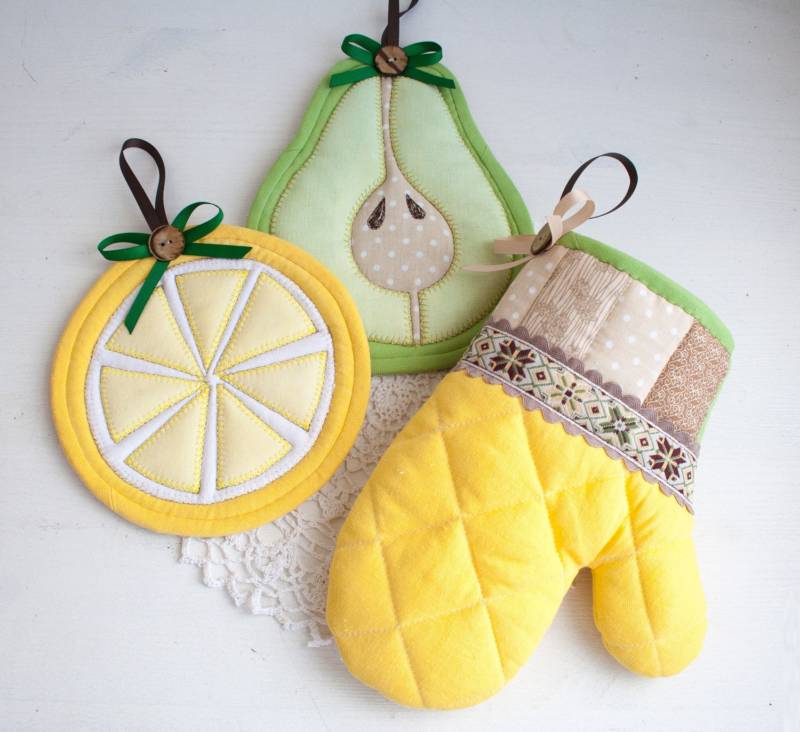 Прихватки своими руками: пошаговый мастер-класс по выкройке прихваток для кухни из ткани