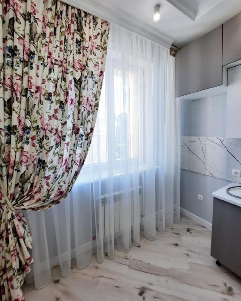 Шторы на кухню: фото идей, новинки, советы по оформлению