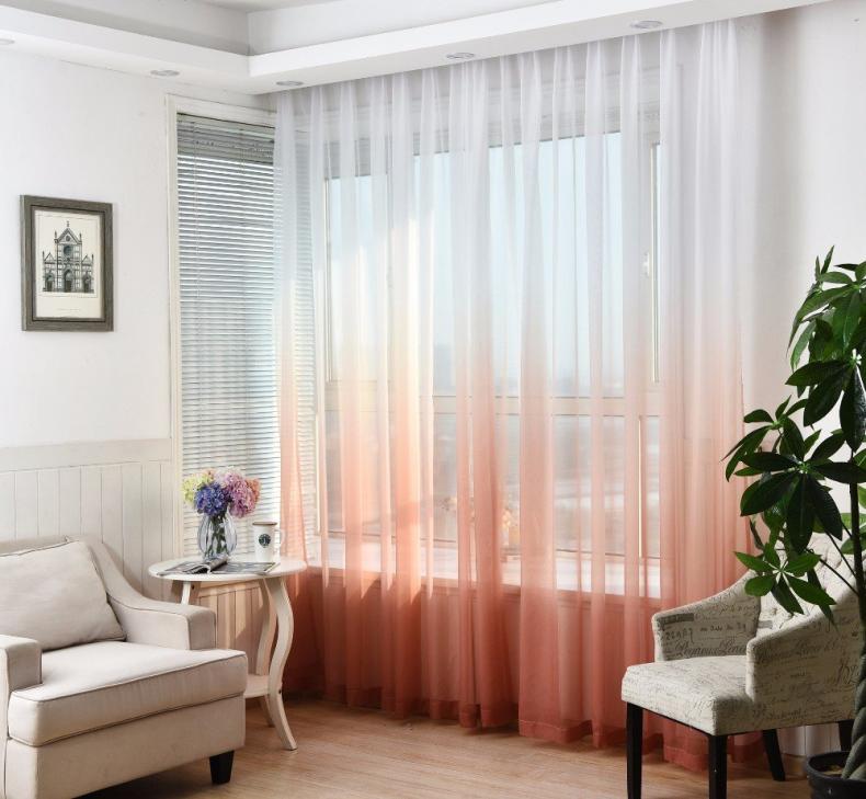 Тюль в гостиную: новинки красивого дизайна для зала