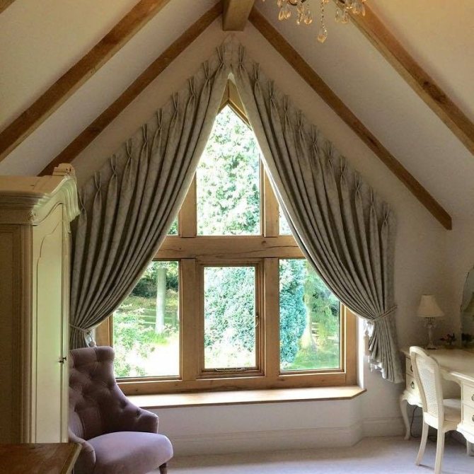 Шторы трапеция на окно и треугольные рамы - как выбрать и закрепить их
