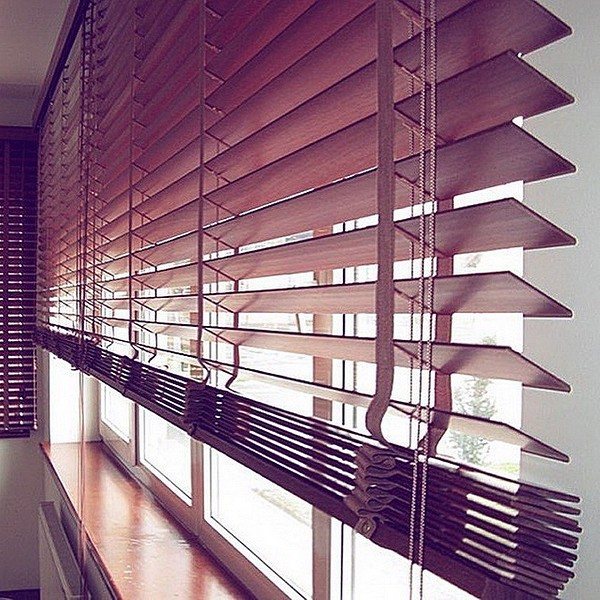 Алюминиевые жалюзи относятся