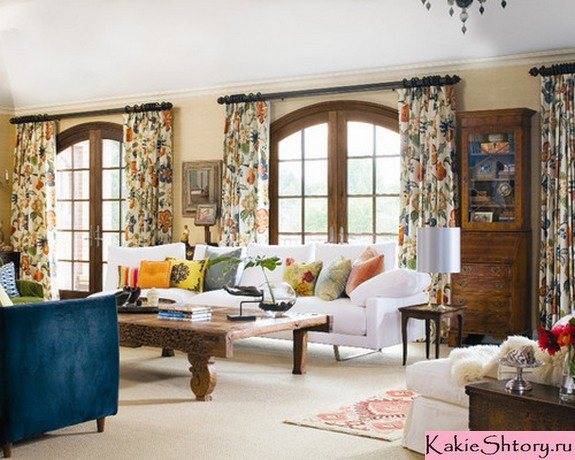 красочные деревенские шторы