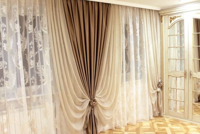 Прихваты для штор – практичный и стильный аксессуар в современном интерьере, оригинальные держатели: разновидности и стилевые решения