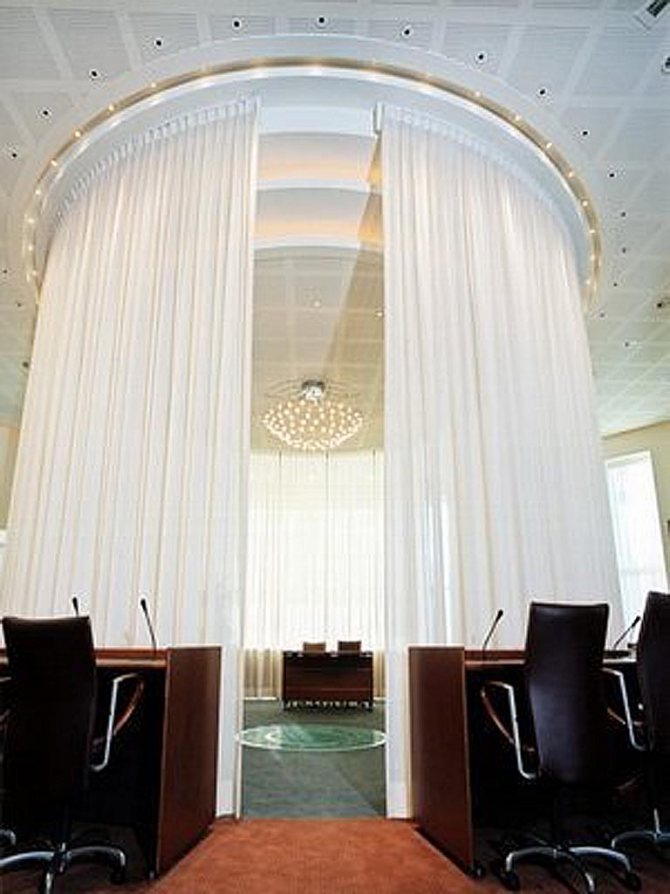 потолочный гибкий карниз