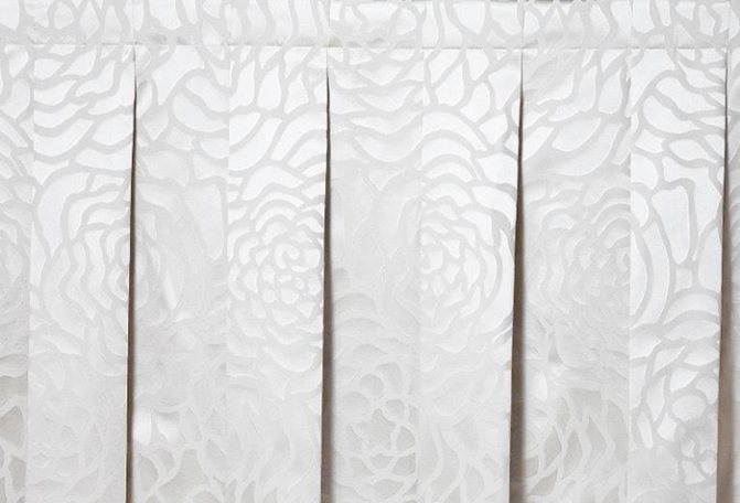 Складки с прессованными петлями с зазорами