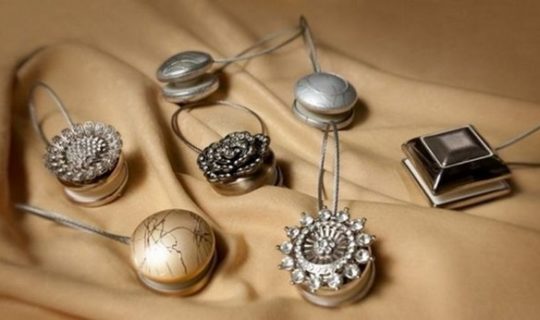 Темные шторы - фото лучших идей и новинок дизайна